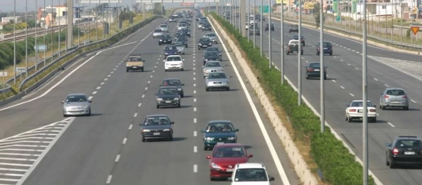 Εθνική Αθηνών - Λαμίας: Καραμπόλα έξι οχημάτων